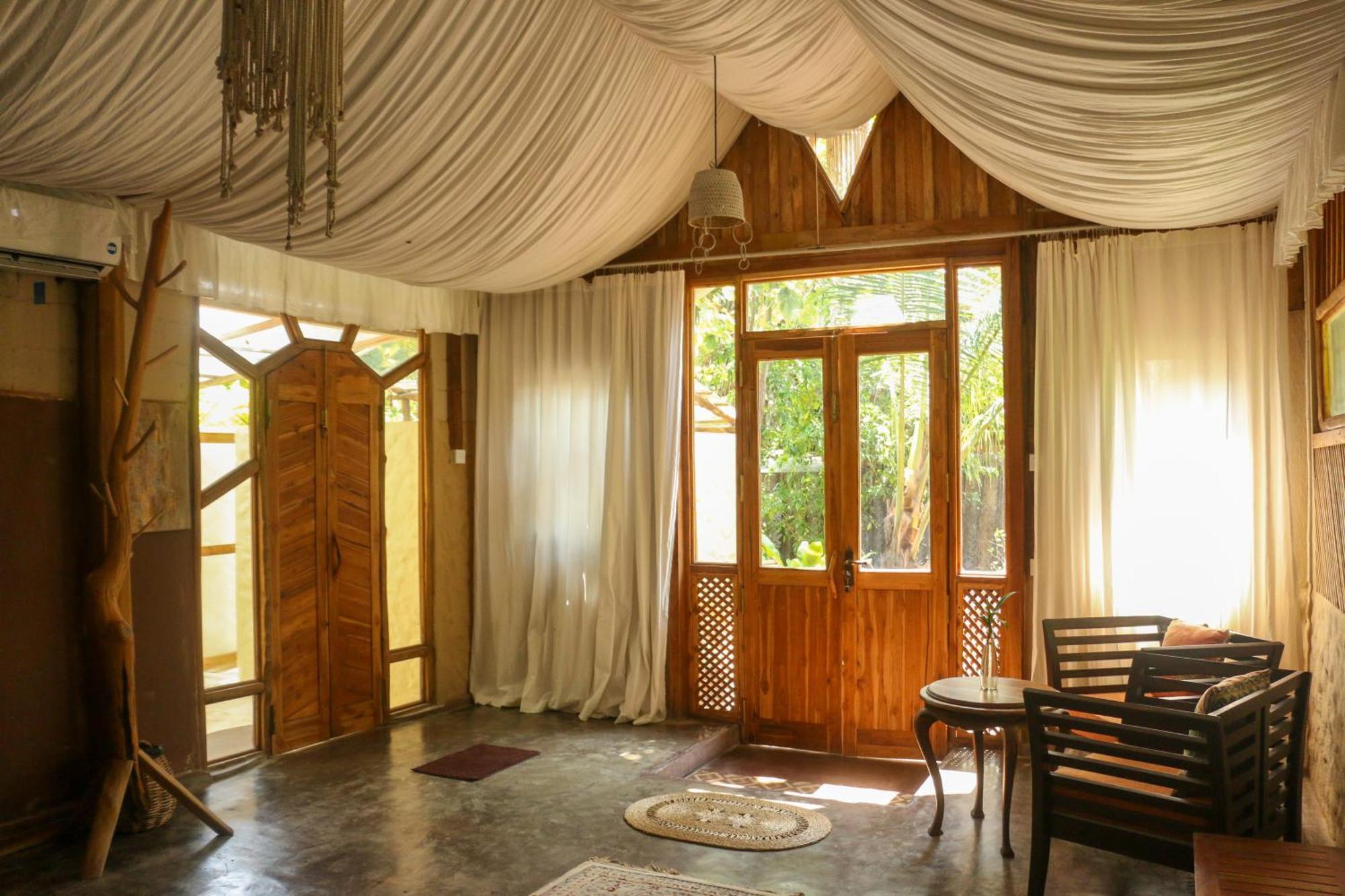 Monsoon Eco Resort - Whisky Point Arugambay พอททูวิล ภายนอก รูปภาพ